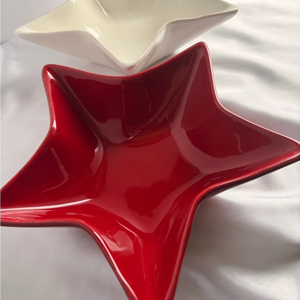 2 items-Pottery Barn Red Star Ceramic Dish & White Star Ceramic Dish